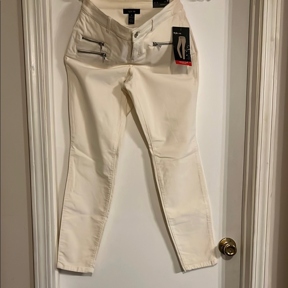 NWT Style & Co. Women's Skinny Jeans in Cream